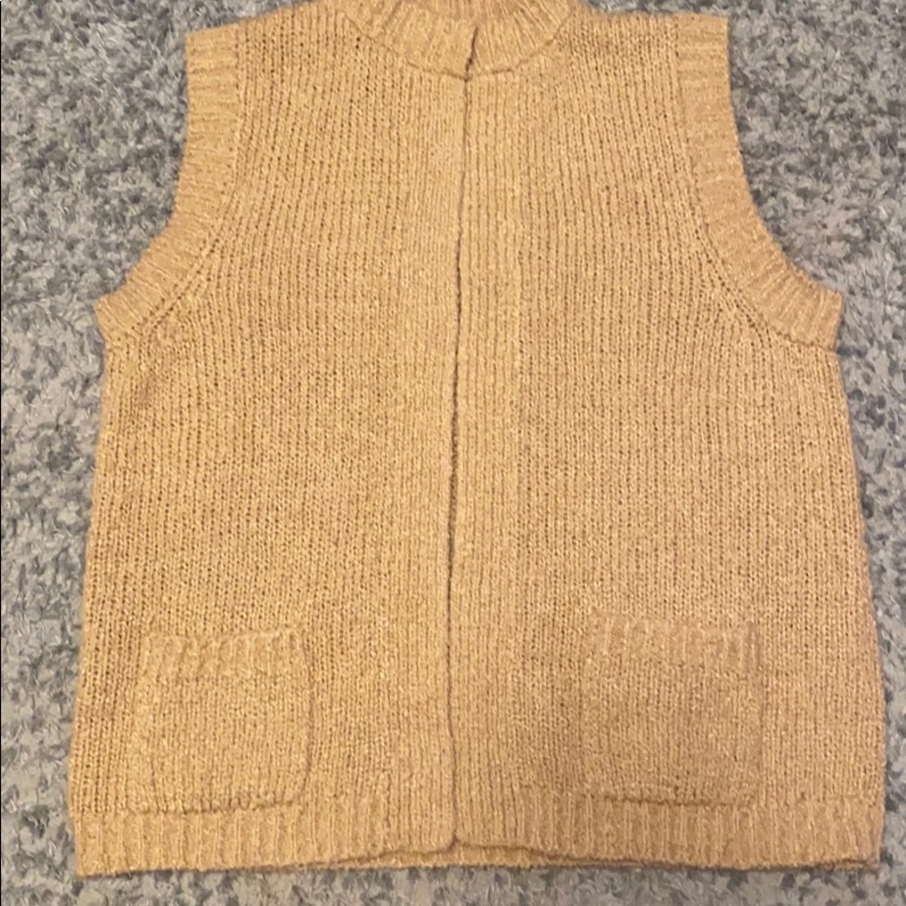 Old knitt sweater vest
